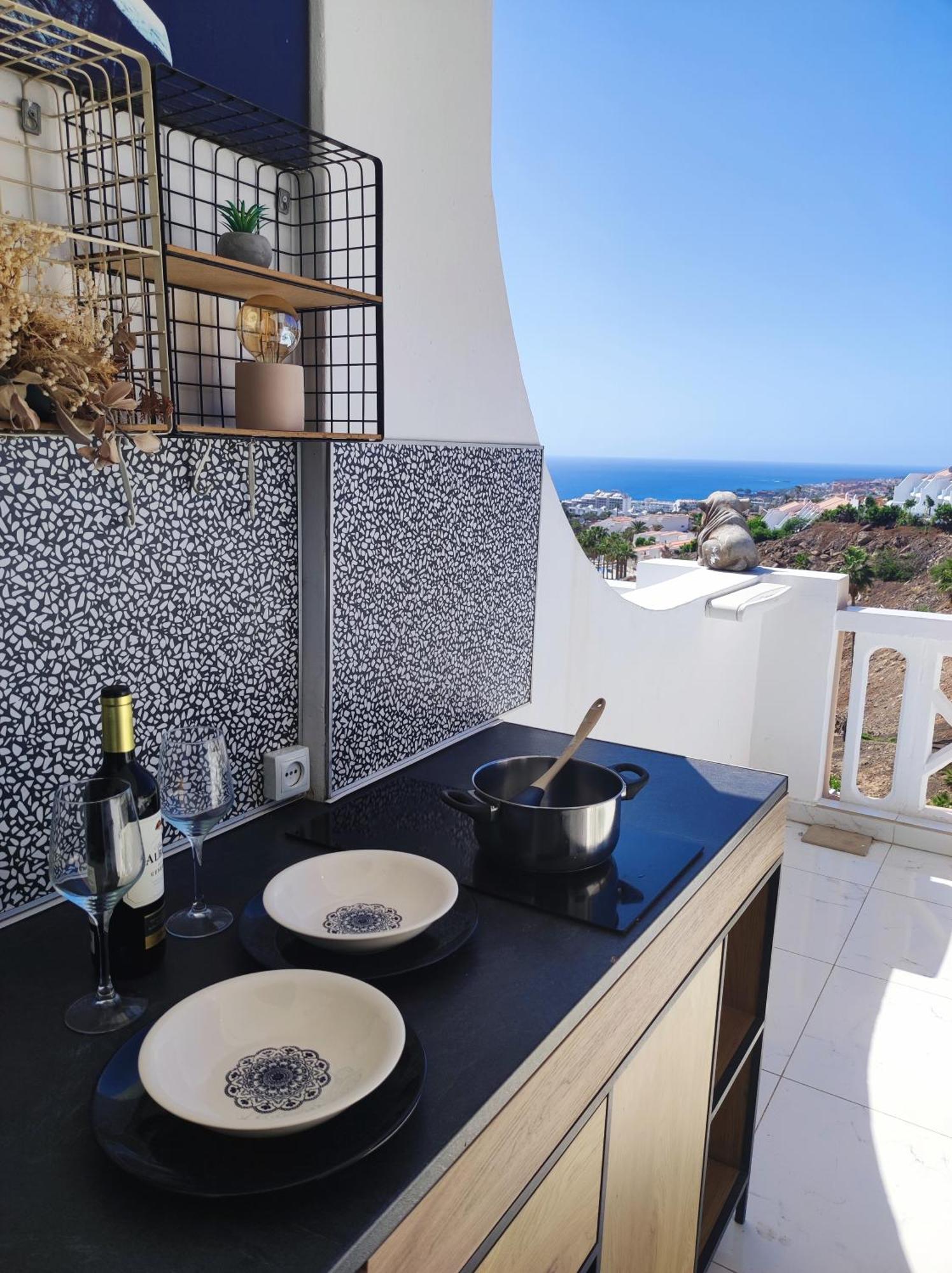 Apartament Sunshine Escape With Ocean View Costa Adeje  Zewnętrze zdjęcie